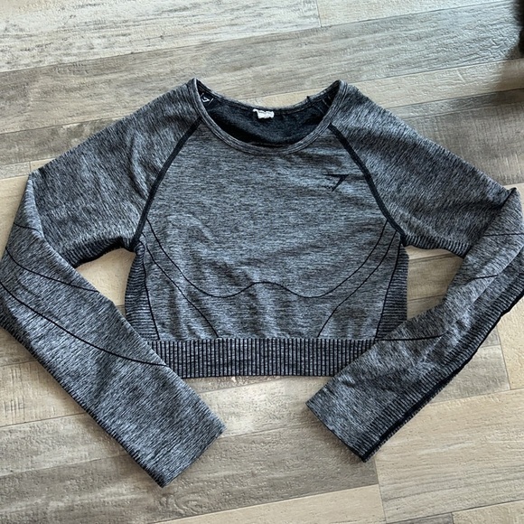 Gymshark grey long sleeve fitted exercise top - Picture 2 of 4